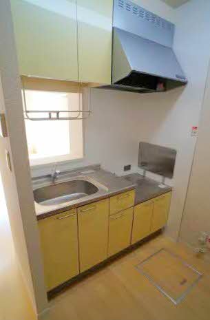 シャーメゾンＬ 203号-3