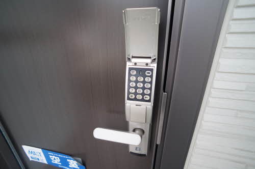 ロイヤル・ガーデン 202号-2