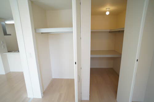 ロイヤル・ガーデン 202号-9