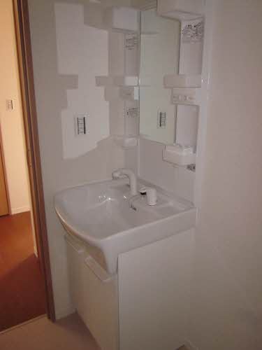 メゾン・エム 202号-6