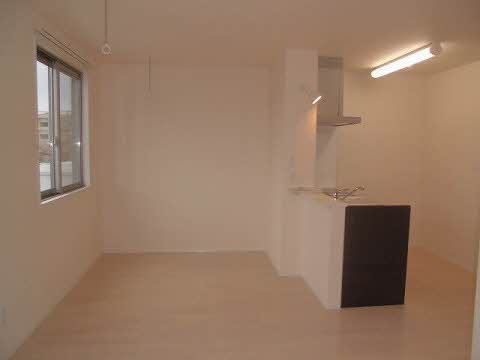 レヴァランス名取 201号-4