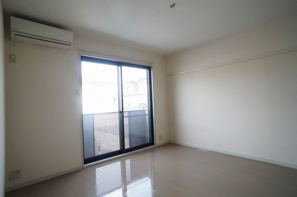 アヴニール北仙北 102号-3