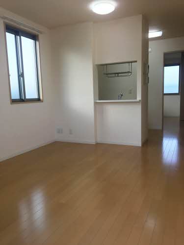 シャーメゾン泉 C201号-2