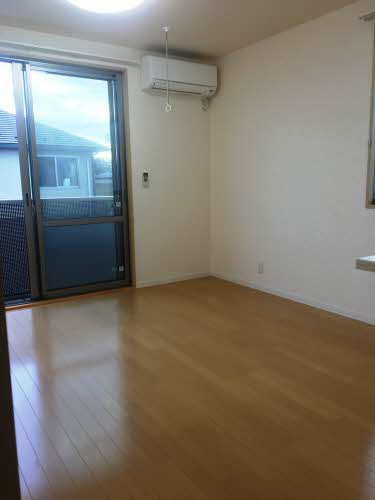 シャーメゾン泉 C201号-3