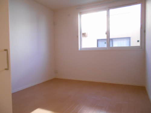 ドルチェⅠ A102号-5