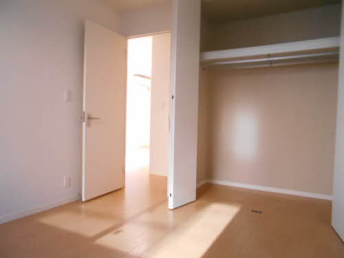 ドルチェⅠ A102号-6