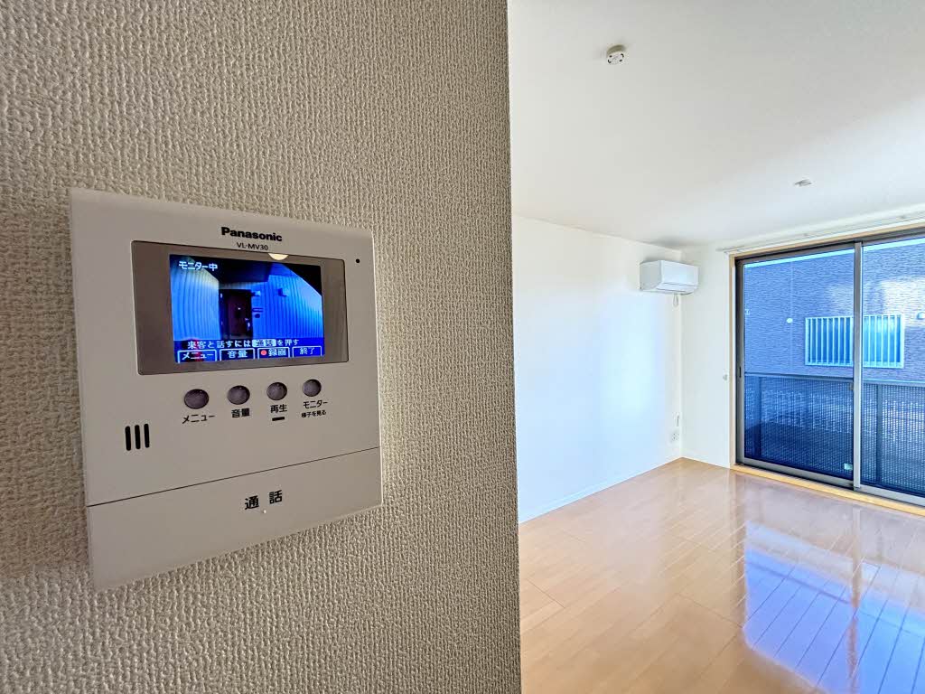 シャーメゾン日の出町　Ａ A102号-12