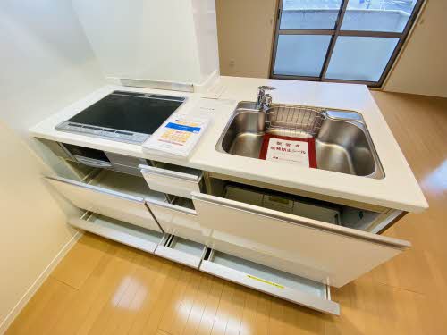 シャーメゾン ソラティオ 202号-11