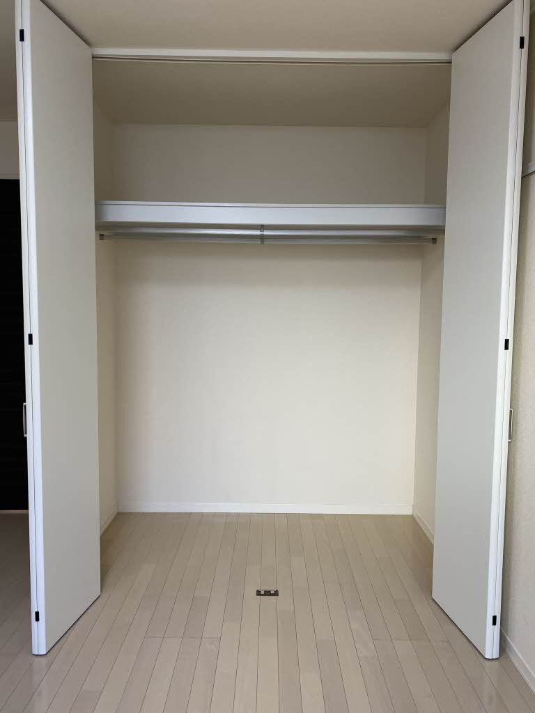 クラッシィ中央　Ⅱ番館 B101号-11