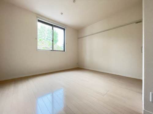 ソレイユあさか 102号-7