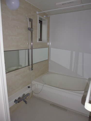 シャーメゾン　リラフォートＢ 202号-4