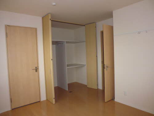 シャーメゾン　リラフォートＢ 202号-6