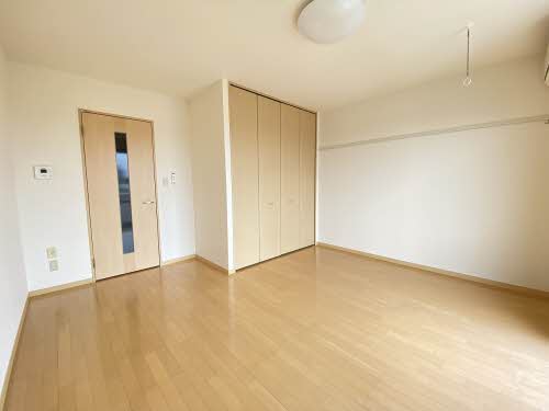 ドミールいつき 203号-2