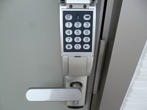 シャーメゾン奥野 203号-3