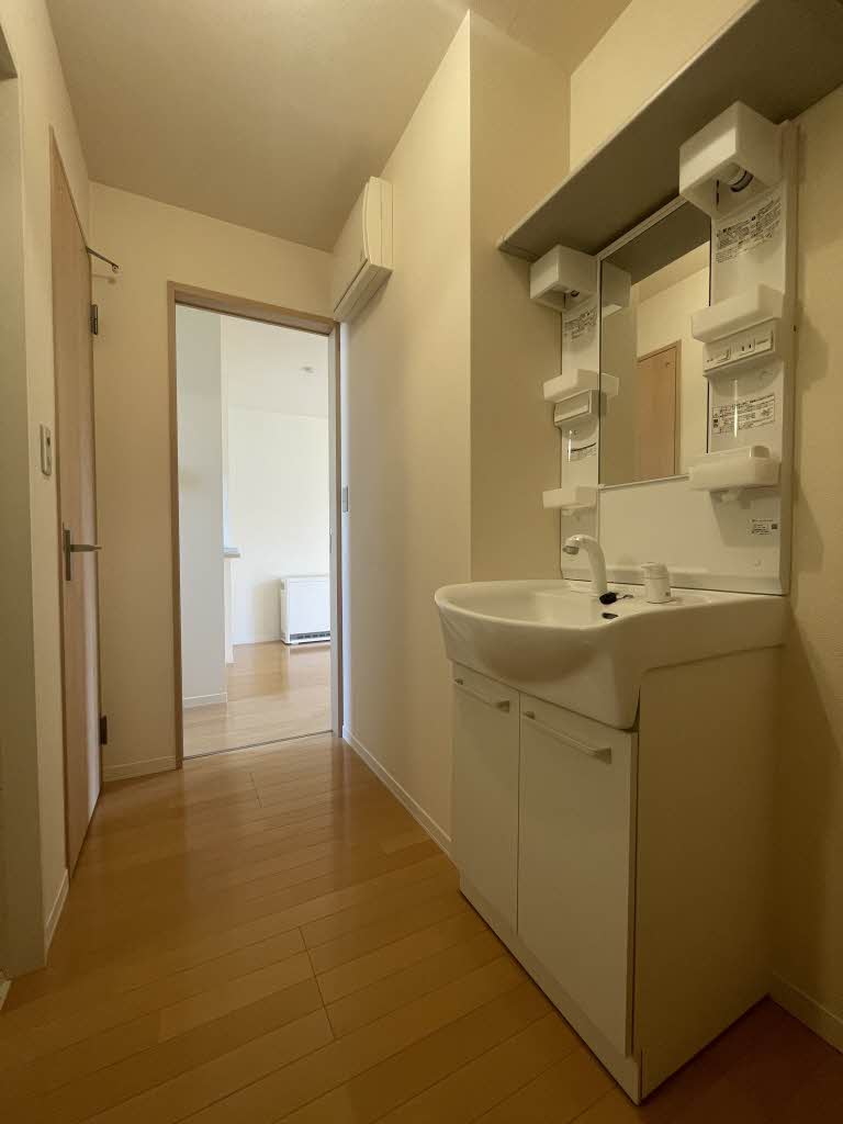 アップルヒルズＣ 105号-7