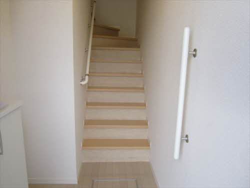 リラフォート東部台 201号-4