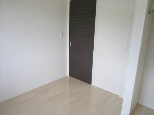 リラフォート東部台 201号-10