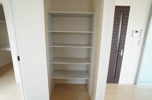 シャーメゾンカリーノⅡ 201号-8