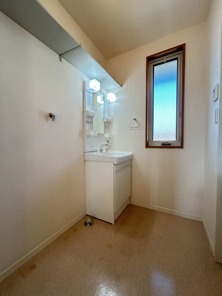 ウエスト・ウイン 202号-5