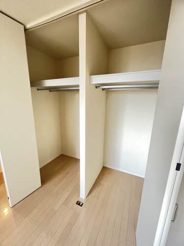 シャーメゾン青野 202号-5