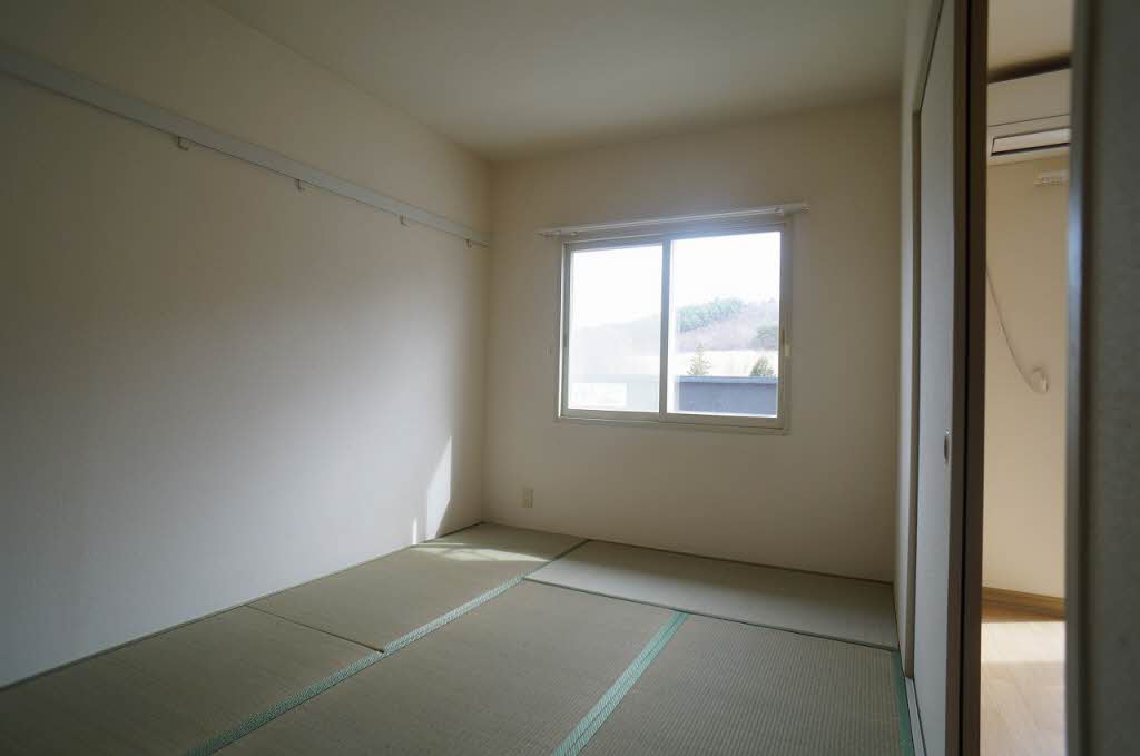 プレシオーサ東黒石野 205号-10