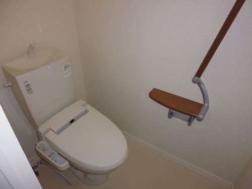 シャーメゾンオーク 201号-6