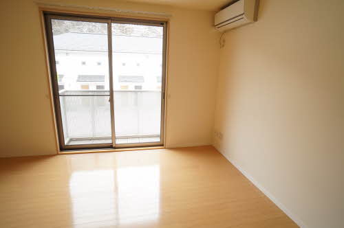 シャーメゾンうのすまい　Ｅ 203号-2