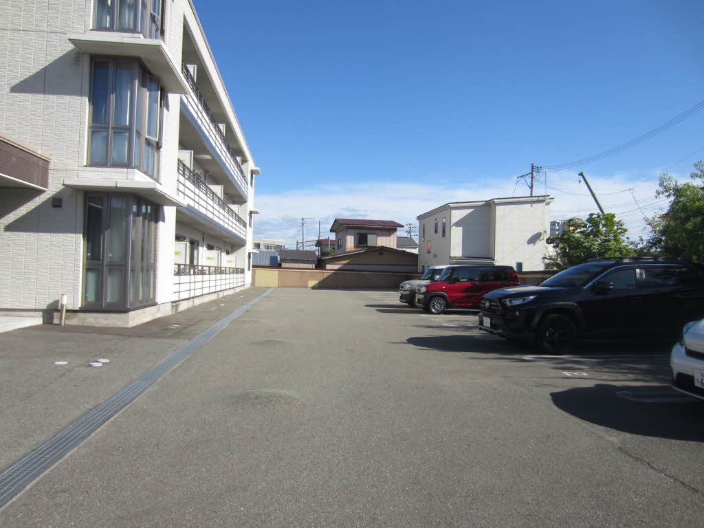 カーサレジオ千秋 102号-4