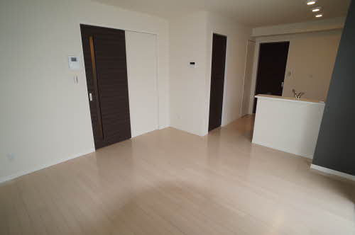 ベレオ　トライスター 202号-10