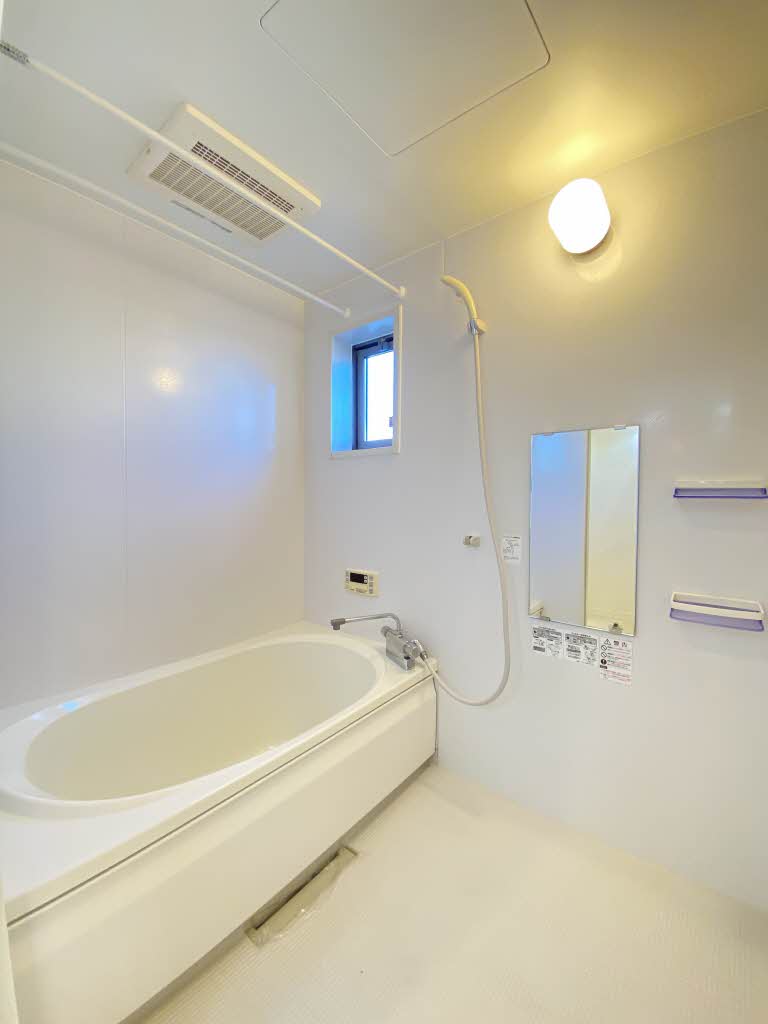 シャーメゾン　西殿 A102号-6