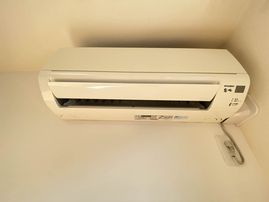 シャーメゾン　西殿 A102号-12