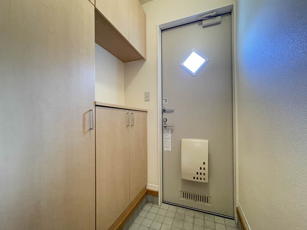 シャーメゾン朝日ヶ丘D D202号-5