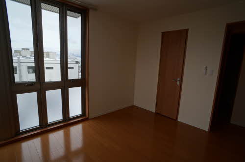 シャーメゾン旭町 303号-10