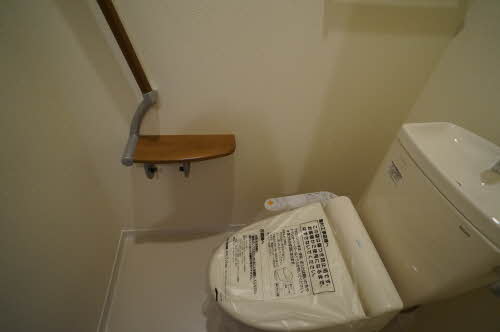 シャーメゾン旭町 303号-15