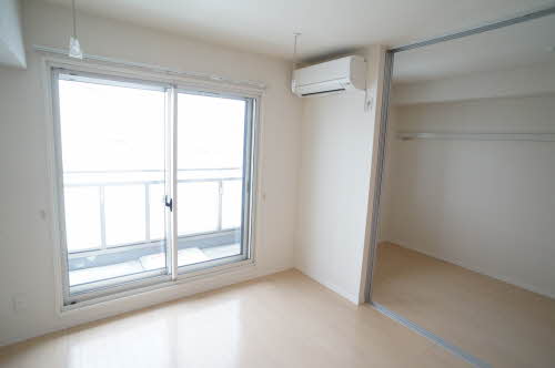 トリニテラッセ 303号-9