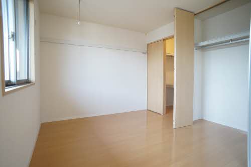 ラポール八幡 202号-4