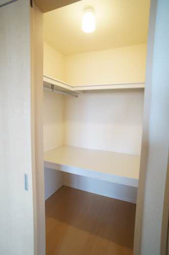 ラポール八幡 202号-5