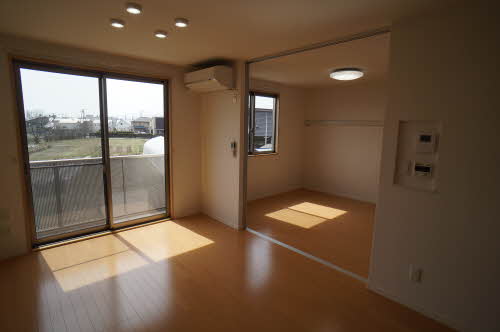 プレジデンス 202号-4