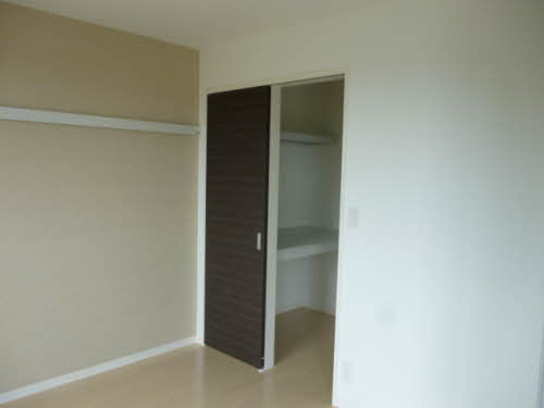 シャーメゾン花ノ井 B101号-4