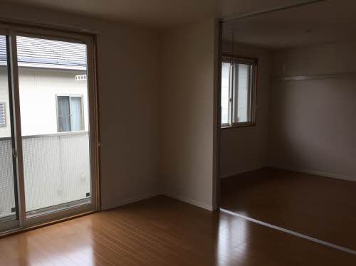 シャーメゾンさくら 201号-11