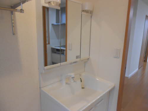 シャーメゾンひまわりＡ 101号-6