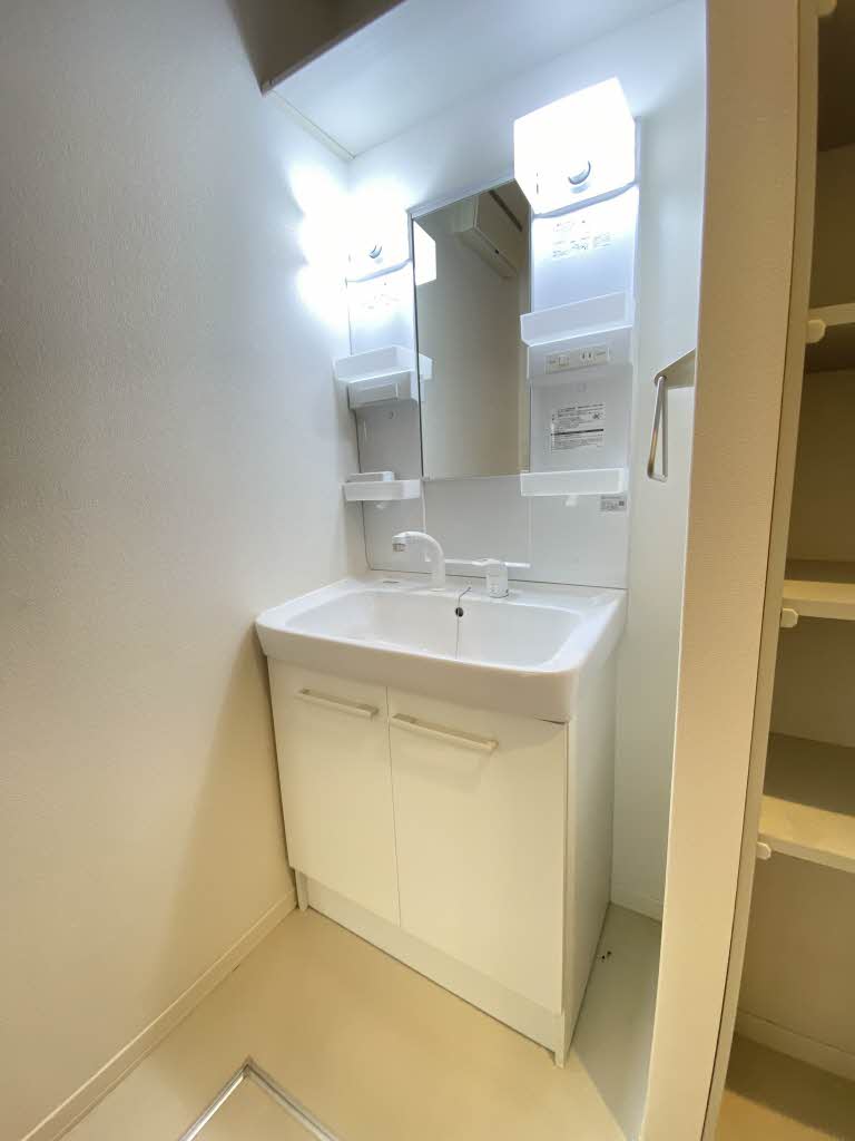 サニーヒルズ B102号-6