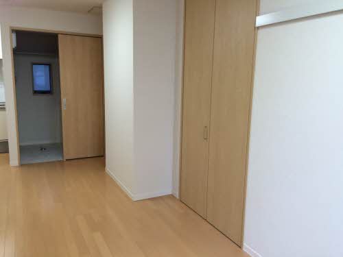 クレール堤町 102号-8