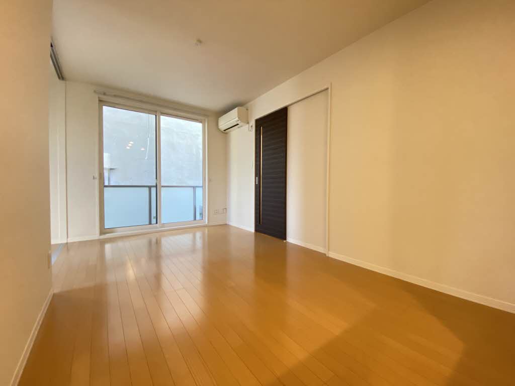 シャーメゾン大町 102号-2