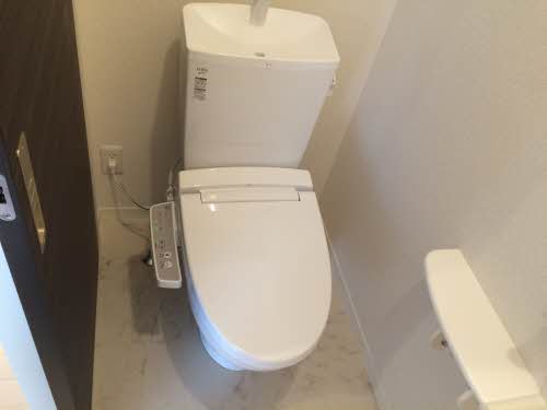 シャーメゾンフェリス 201号-8