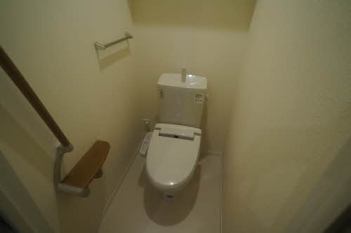 シャーメゾン寿町 102号-6