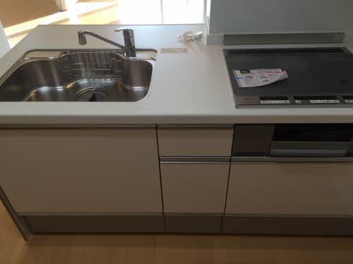 シャーメゾン赤木 202号-6