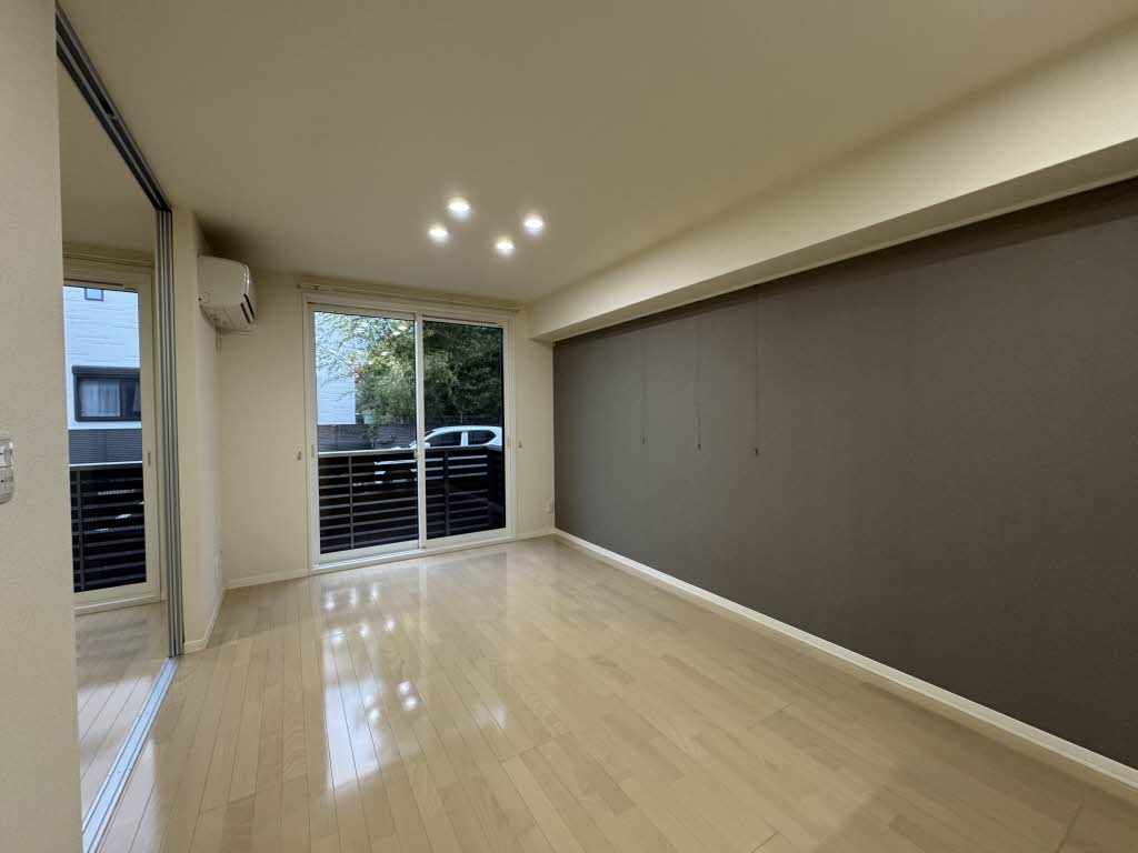 シャーメゾン和泉屋 102号-2