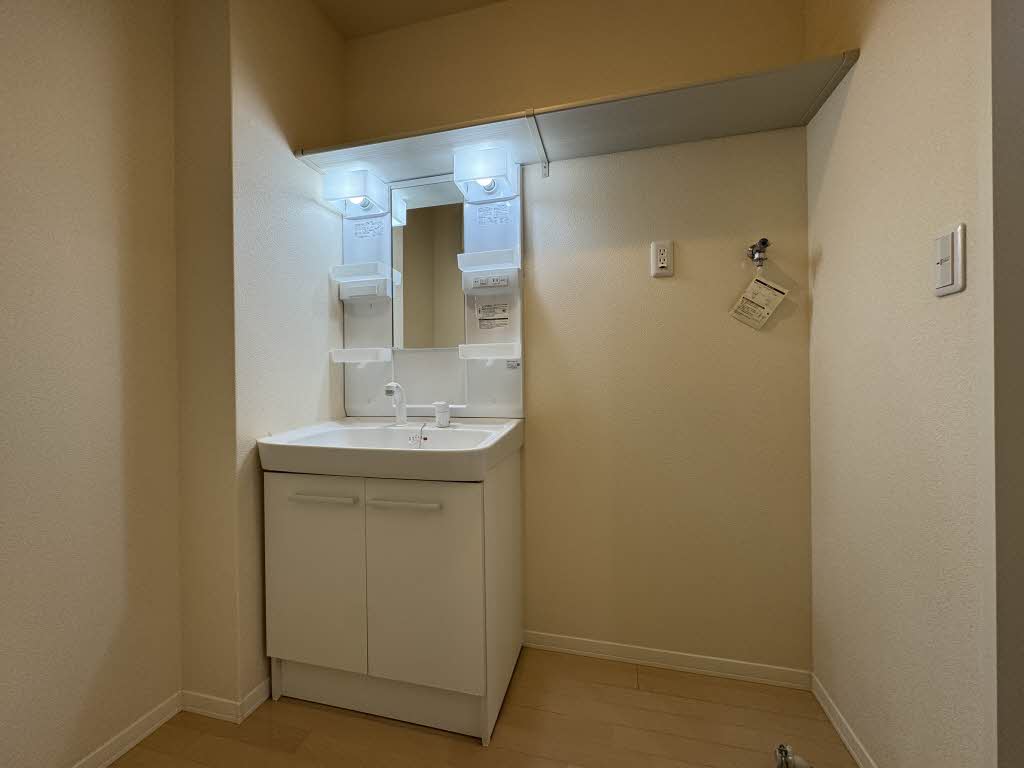 シャーメゾン和泉屋 102号-8