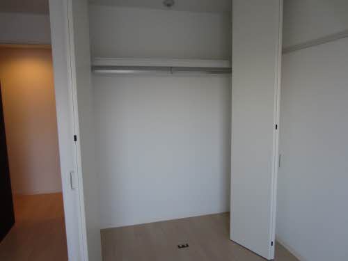 シュエットメゾン参番館 D104号-9